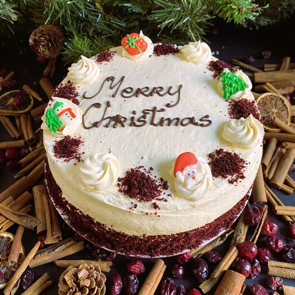Christmas 2023 Red Velvet Christmas Red Velvet Cake with Christmas decoration