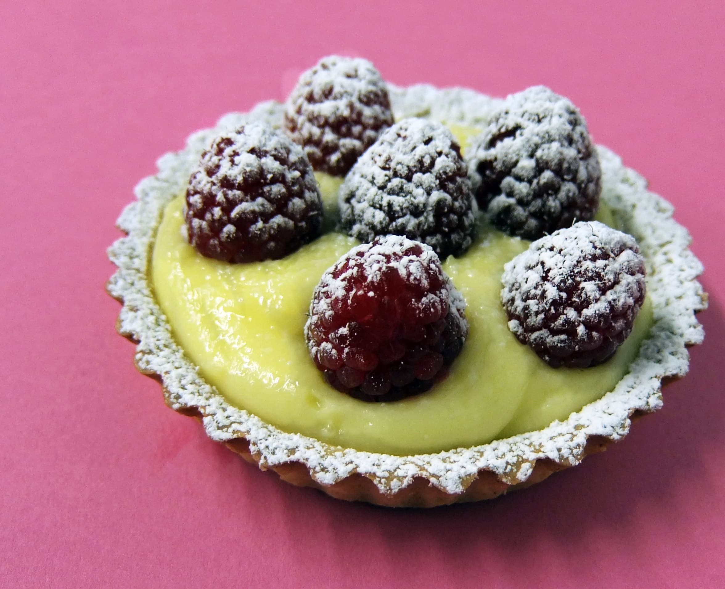RASPBERRY-CUSTARD-TARTLET