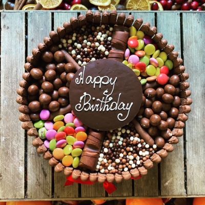 Malteser-Chocolate-Treats-Cake Chocolate Maltesers Treat Cake