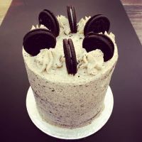 Tall-Tier-Oreo-Nude-Cake Tall Yier Oreo Nude Cake